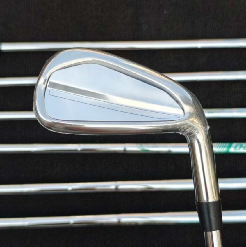 Set di Ferri da Golf da Uomo a - Shaft Flex Stiff recensione e prezzo